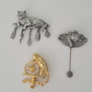 Cat Brooches Lot 3 Whimsical Kitten Pins Gold Silver Jewelry Set Signed Avon JJ